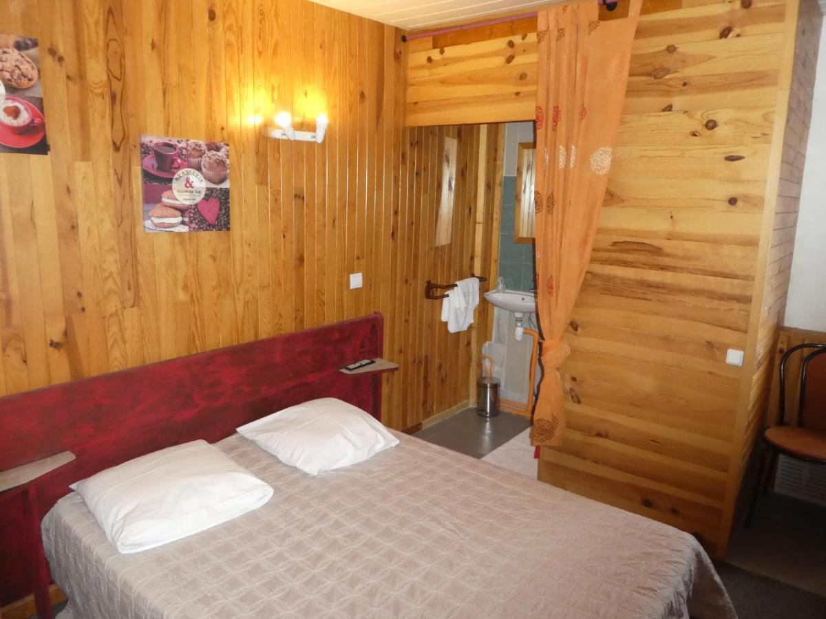 Etanit ! Etape Calme Et Parking Velo, Bicycle - Connection Tous A 1Mn Bus,Train Et Aeroport - Plein Centre De Beziers Pour Visiter,Manger - Chambres Climatisees, Spacieuses Amenagees Pour Singles, Couple, Et Ou Familles - Consigne Et Petit Dej En Plu Béziers Dış mekan fotoğraf